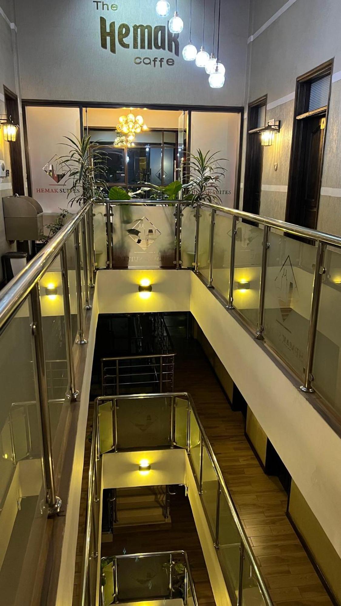 Hemak Suites Nairobi Eksteriør billede