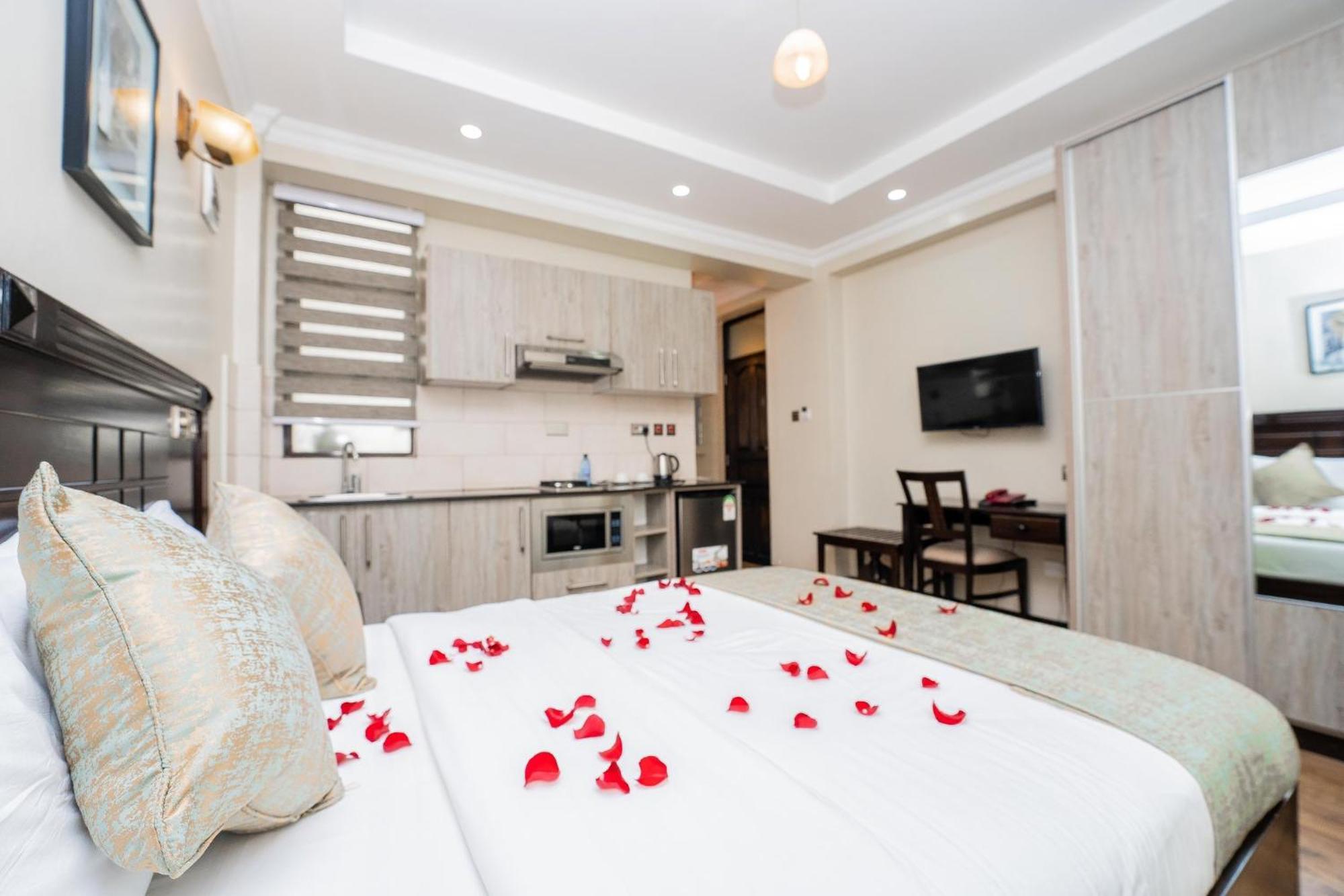 Hemak Suites Nairobi Eksteriør billede